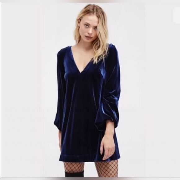 Free People Misha Blue Velvet Tie Back Dress size S - Picture 1 of 7